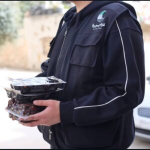 مبادرة بشق تمرة